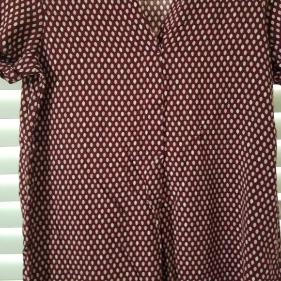 H&M / 2 / Red and White Dress - Picture 2 of 4